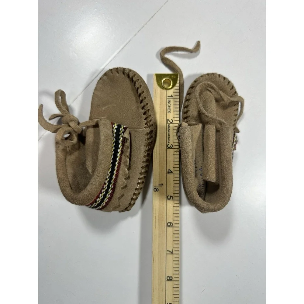 Minnetonka Moccasins Infant Size 4 Suede Baby Shoes‎ Tan Vintage 90's